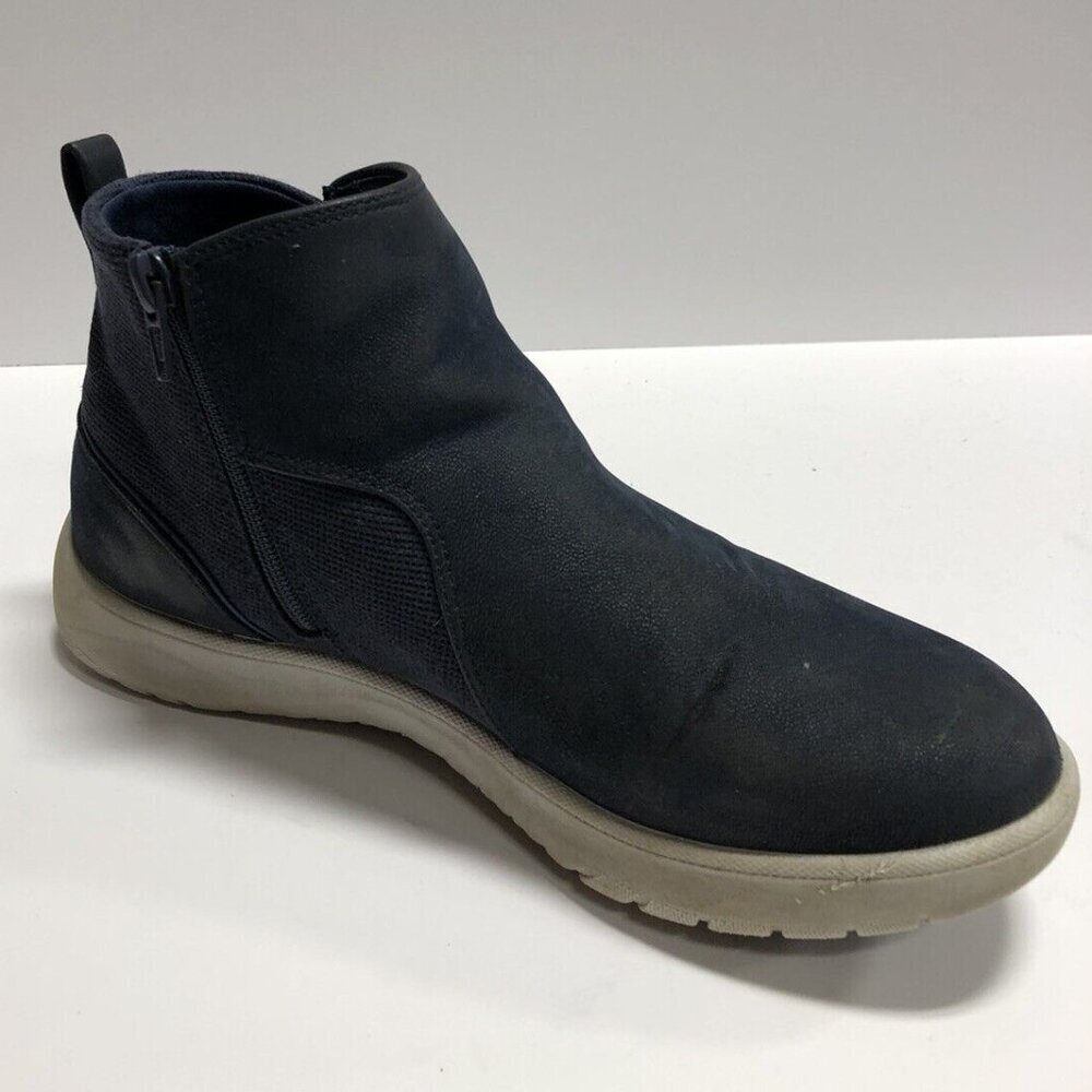 Clarks Women's Adella Cove Ankle Bootie Navy, Size 7 M